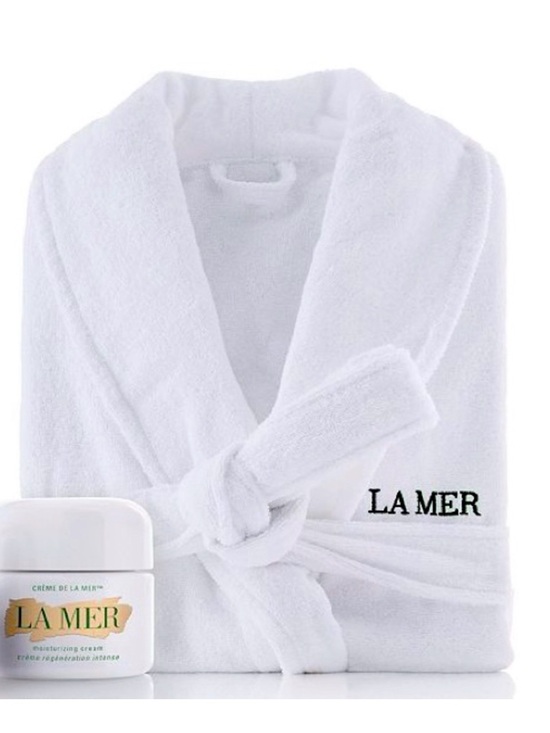 La Mer Other - La Mer White Luxury Plush Robe with Embroidered Logo.
